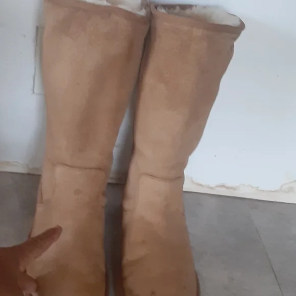 UGG boots size 9 women - Picture 4 of 7